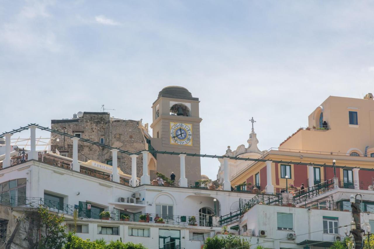 Aldarogi Panzió Capri Kültér fotó