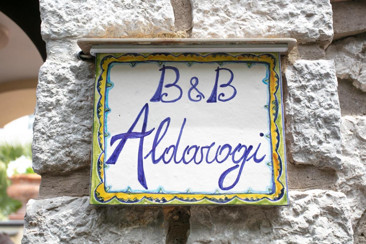 Aldarogi Panzió Capri Kültér fotó